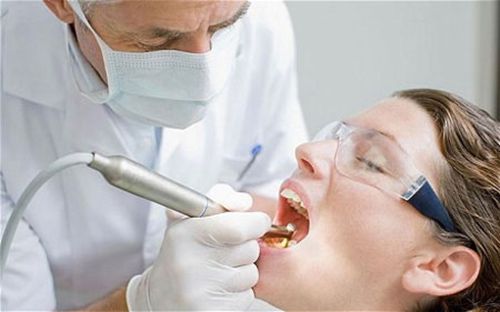 Implant sau khi nhổ răng