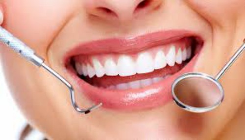 Bọc răng sứ thẩm mỹ giải pháp phục hình cho răng mất
