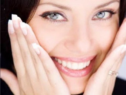 5 cách làm trắng răng hiệu quả và an toàn tại nhà 1