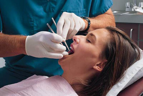 Răng khôn mọc ngầm có nên nhổ không? 3