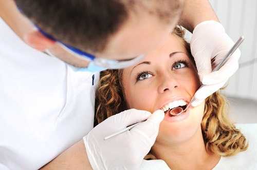 Răng khôn gây đau nhức cần phải làm gì giúp giảm đau? 3