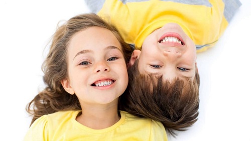 Có nên bọc răng sứ cho trẻ em? Giải đáp thắc mắc và tư vấn thêm 2