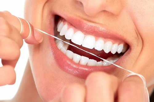 Làm răng sứ sau bao lâu thì hết ê buốt? Giải pháp khắc phục là gì 4